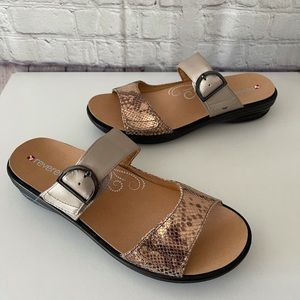 REVERE Women's Calais Slip-On Sandals SZ 11W NEW